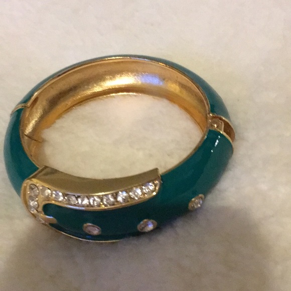 Bangle - Picture 1 of 2